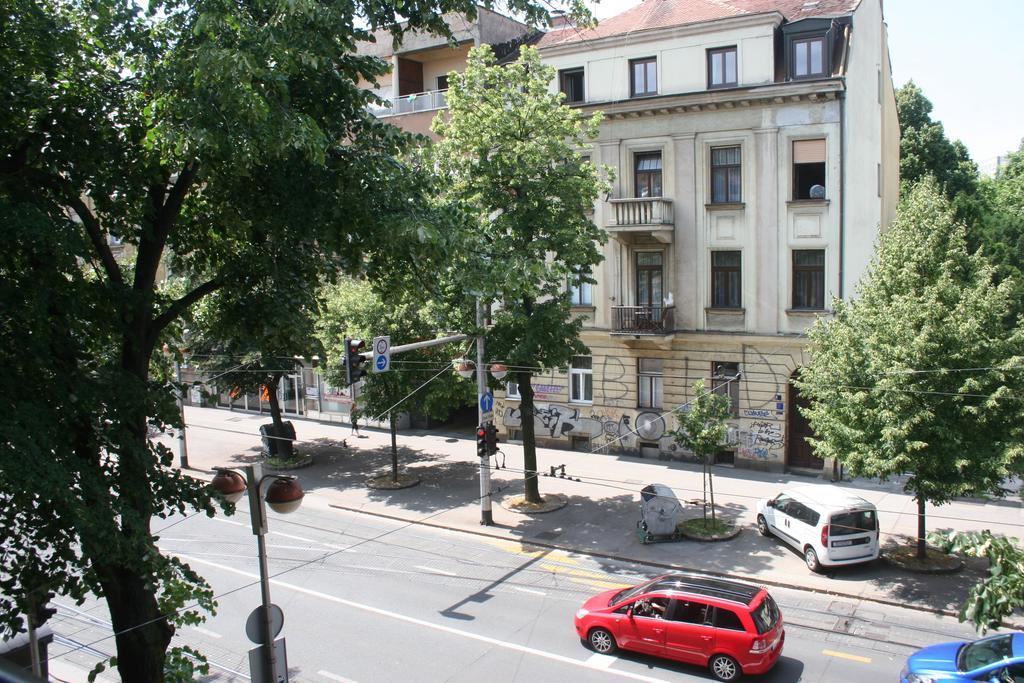 Vla Vla Apartments With Parking Zagreb Buitenkant foto